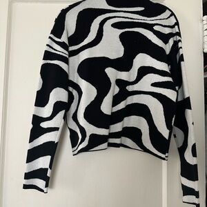 Black and White Women's Sweater